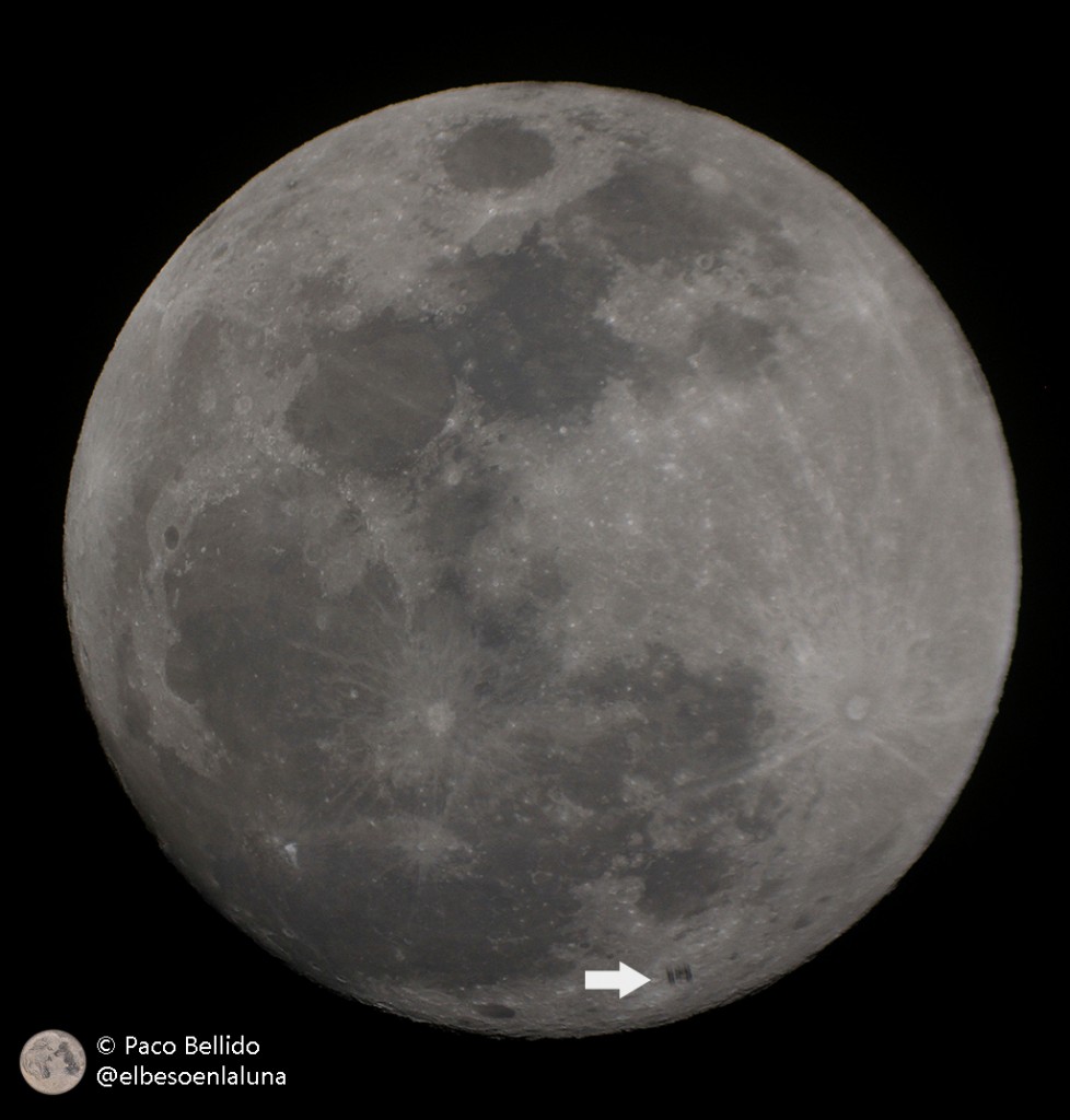 ISS cruzando la Luna. Canon EOS 550D + SkyWatcher ED80. Foto: © Paco Bellido